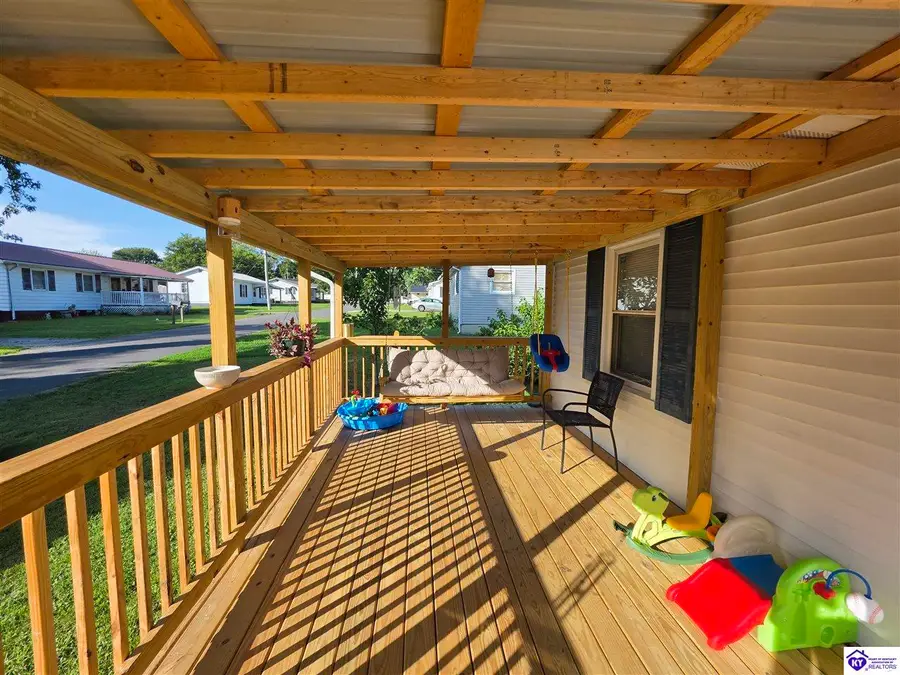 311 Howard Street, Campbellsville, KY 42718 - #3