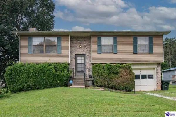 899 Timberwood Drive, Radcliff, KY 40160