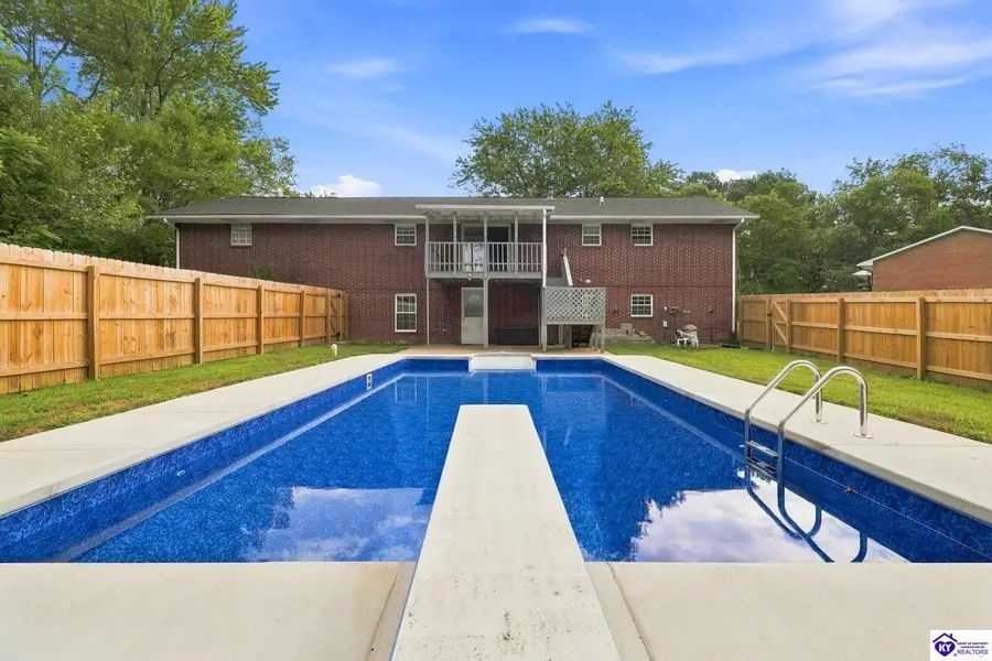 906 Mary Court, Radcliff, KY 40160 - #2