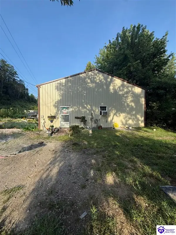 385 Old Greensburg Road, Campbellsville, KY 42718