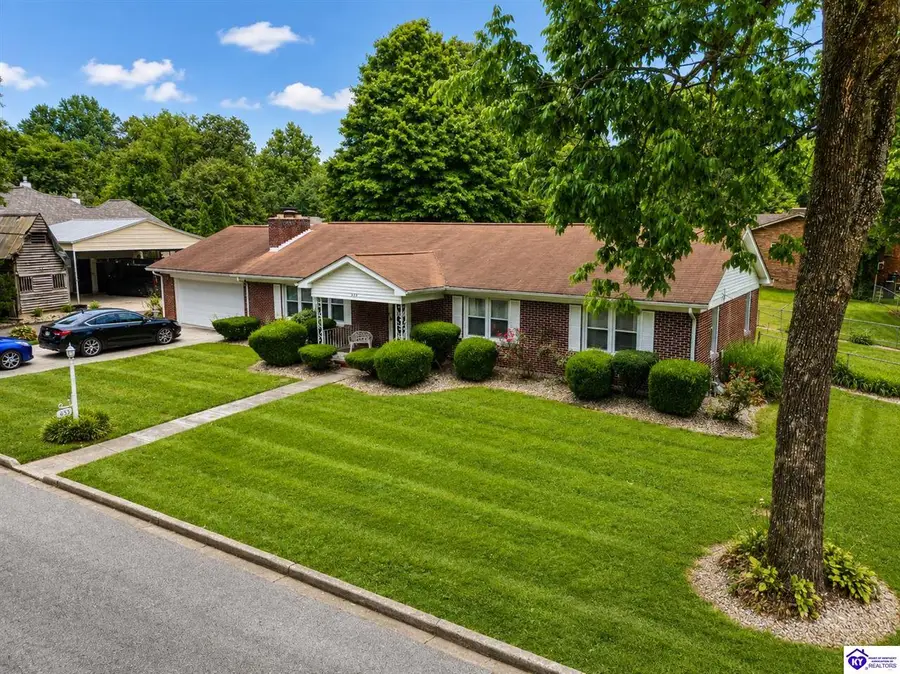 633 Cherrywood Drive, Elizabethtown, KY 42701 - #3