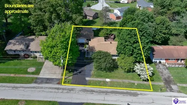 427 S Deepwood Drive, Radcliff, KY 40160