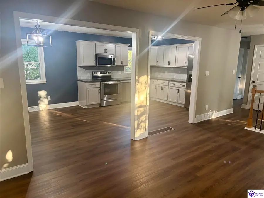 427 Morningside Drive, Elizabethtown, KY 42701 - #2