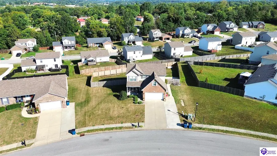 204 Emerson Drive, Elizabethtown, KY 42701 - #2