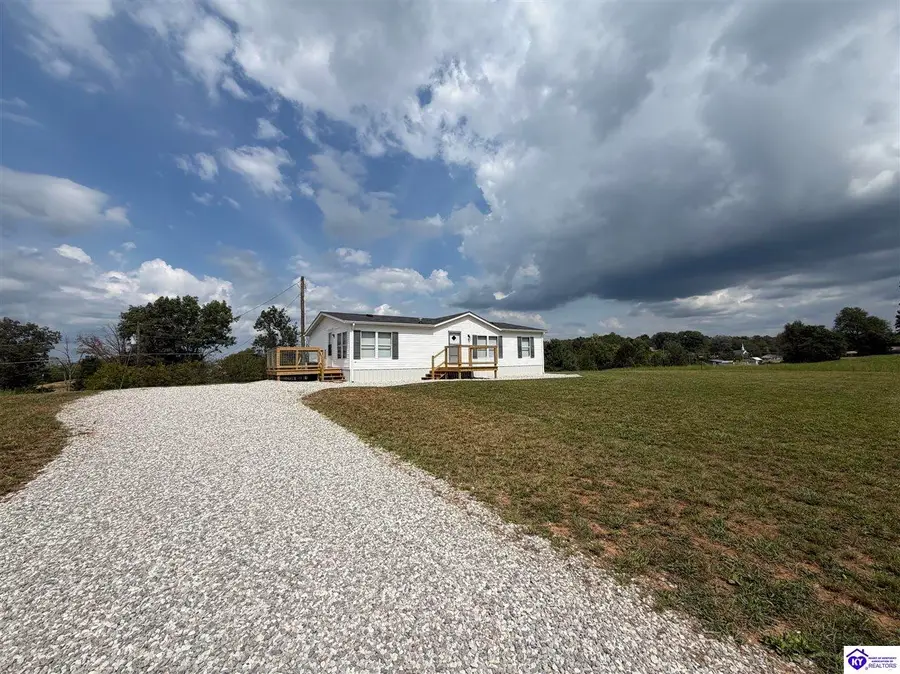 70 Youngstown Road, Hardyville, KY 42746 - #2