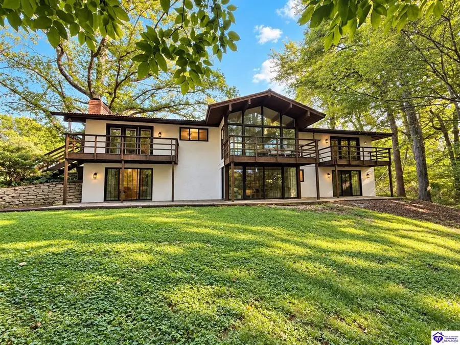105 Forest Hills Drive, Campbellsville, KY 42718 - #2