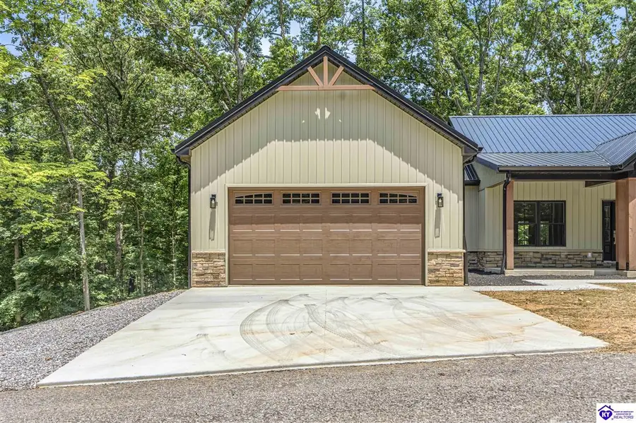 40 Columbine Court, Brandenburg, KY 40108 - #2