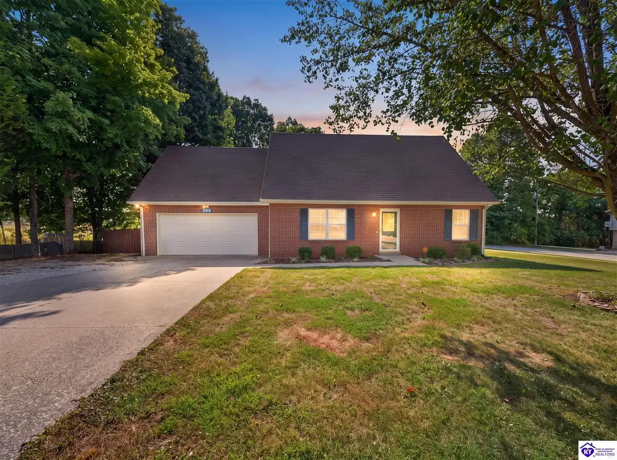 200 Scarlet Avenue, Radcliff, KY 40160 - #1