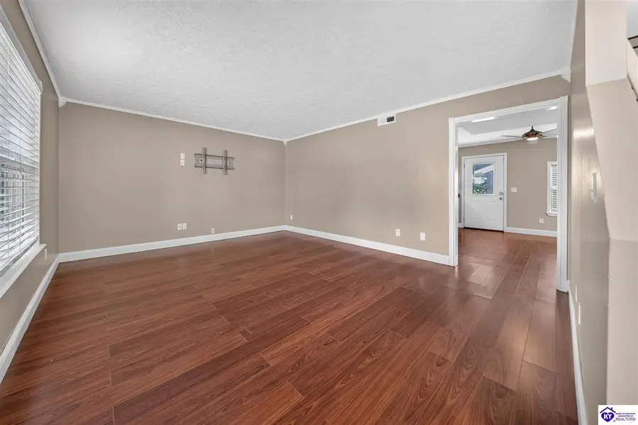 200 Scarlet Avenue, Radcliff, KY 40160 - #2
