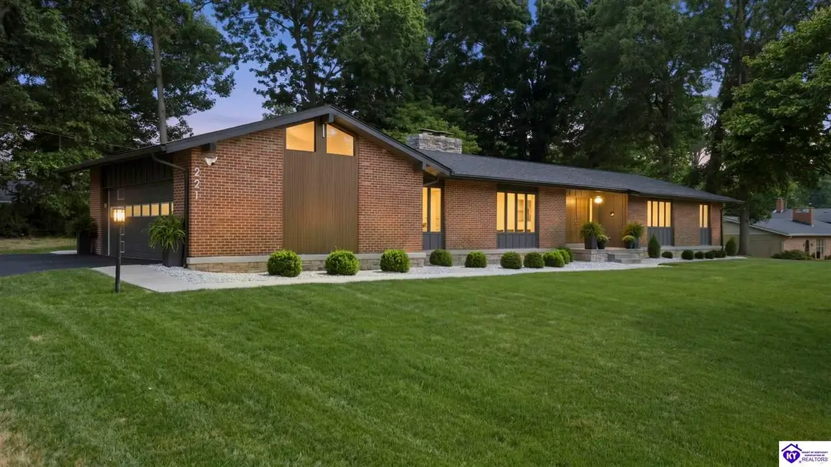221 Cherokee Boulevard, Elizabethtown, KY 42701 - #1