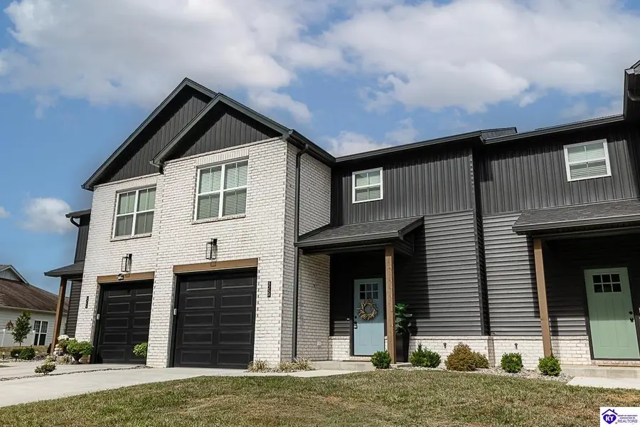 304 B Village Brooke Drive, Elizabethtown, KY 42701 - #2