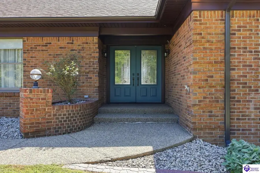 364 Briarwood Circle, Elizabethtown, KY 42701 - #2