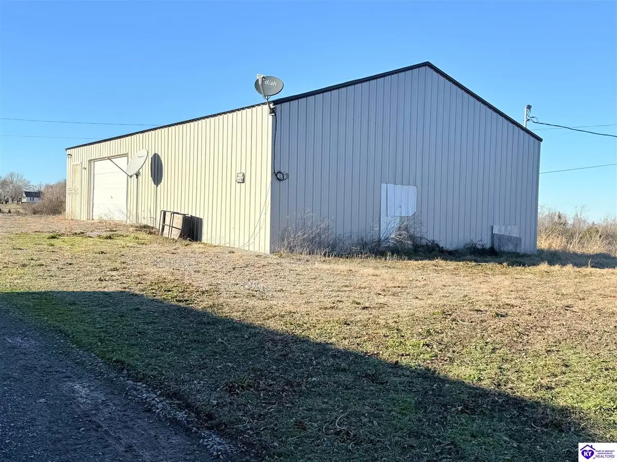 210 Grider Road, Columbia, KY 42728 - #1