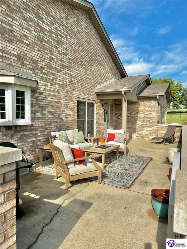 40-E Golf View Court, Elizabethtown, KY 42701