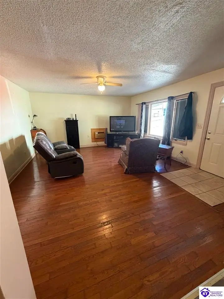195 Riggs Street, Upton, KY 42784 - #3