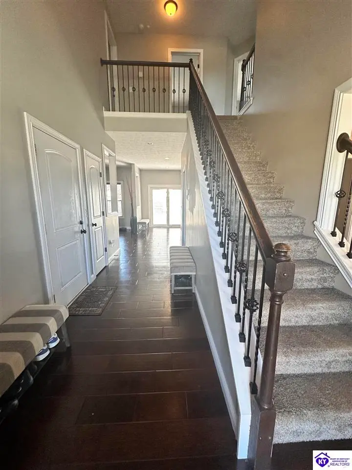 2561 Kensington Way, Elizabethtown, KY 42701 - #2