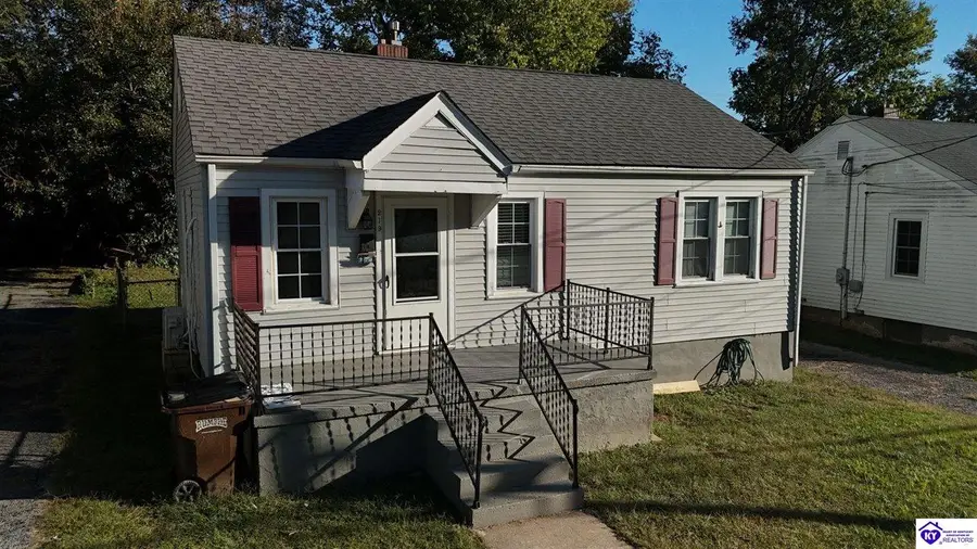219 Village Drive, Elizabethtown, KY 42701 - #2