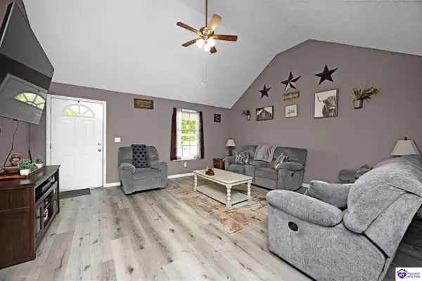 5918 Stovall Road, Cave City, KY 42127