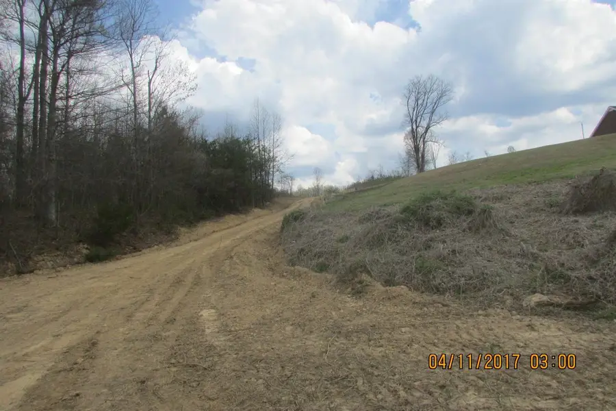 100 Old Stinking Creek Road, Flat Lick, KY 40906 - Image #3