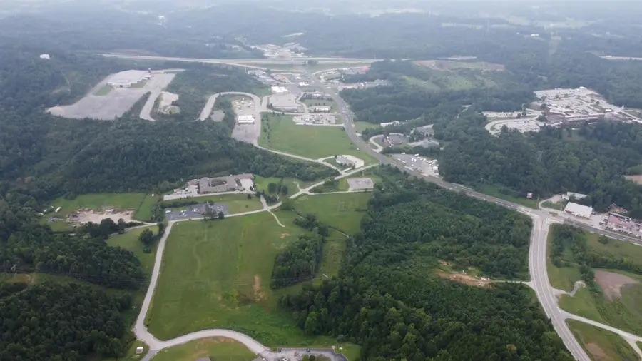 195 Bacon Creek Road, Corbin, KY 40701 - Image #2