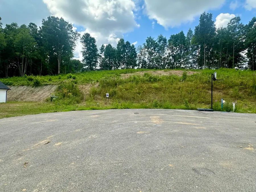 64 Hollywood Drive, Corbin, KY 40701 - Image #2