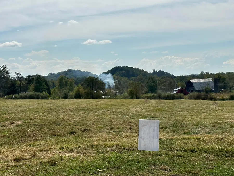 46 Bull Run, East Bernstadt, KY 40729 - Image #2