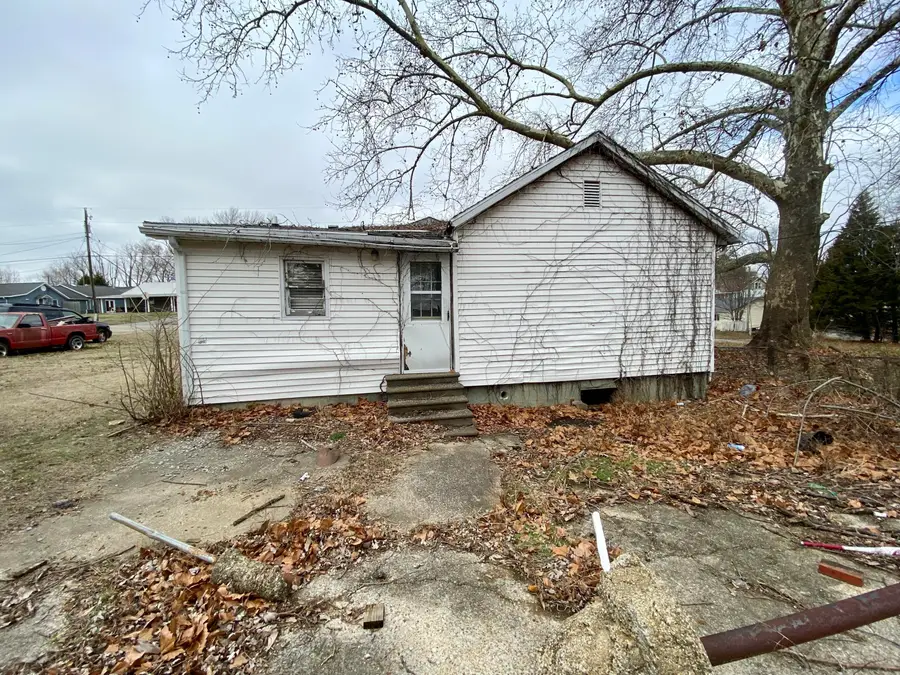 317 N Padgett, Morganfield, KY 42437 - Image #3