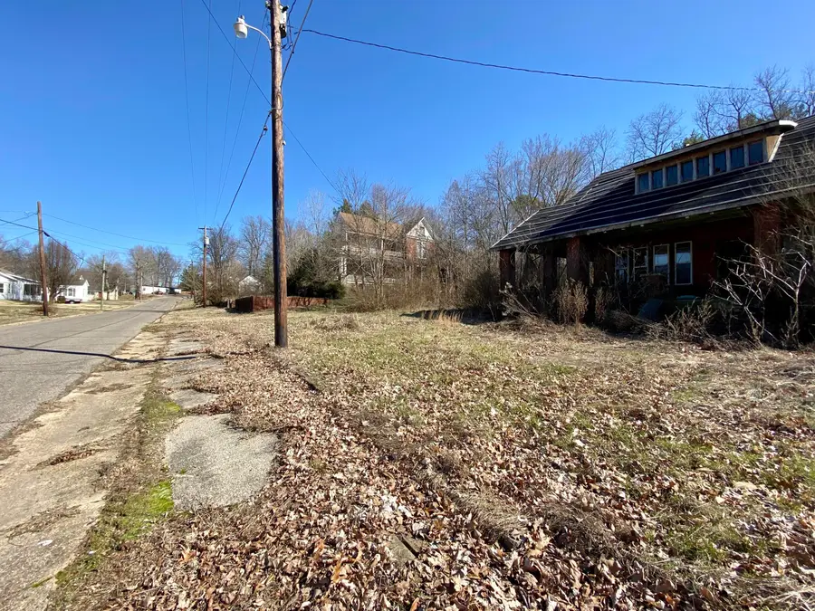 93 Elsey Street, Bardwell, KY 42023 - Image #2