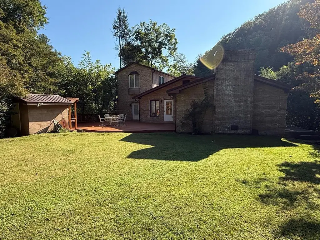 68 Pauley Hollow, Forest Hills, KY 41527 - Image #1