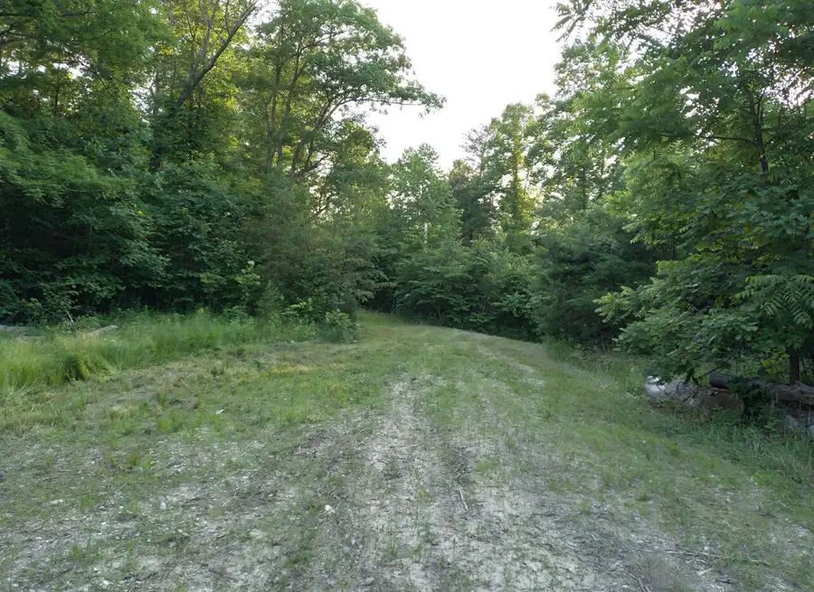 1237N High Rock Road, Stanton, KY 40380 - Image #3