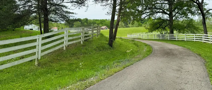 42 May Hollow Road, Tollesboro, KY 41189 - Image #3