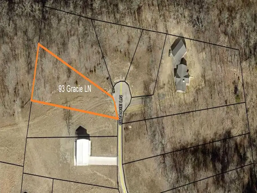 93 Gracie Lane, Russell Springs, KY 42642 - Image #3