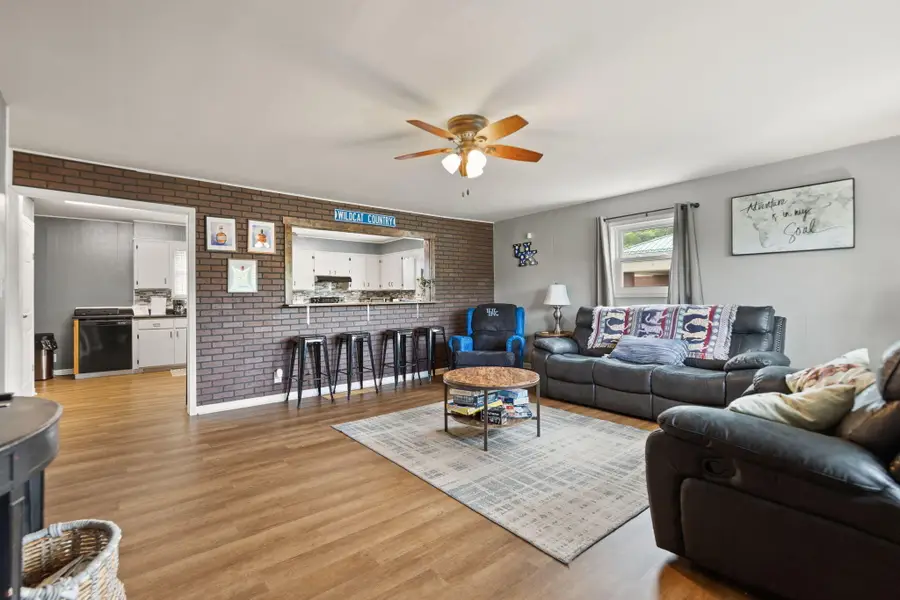 424  Furnace Rd, Stanton, KY 40380 - #3