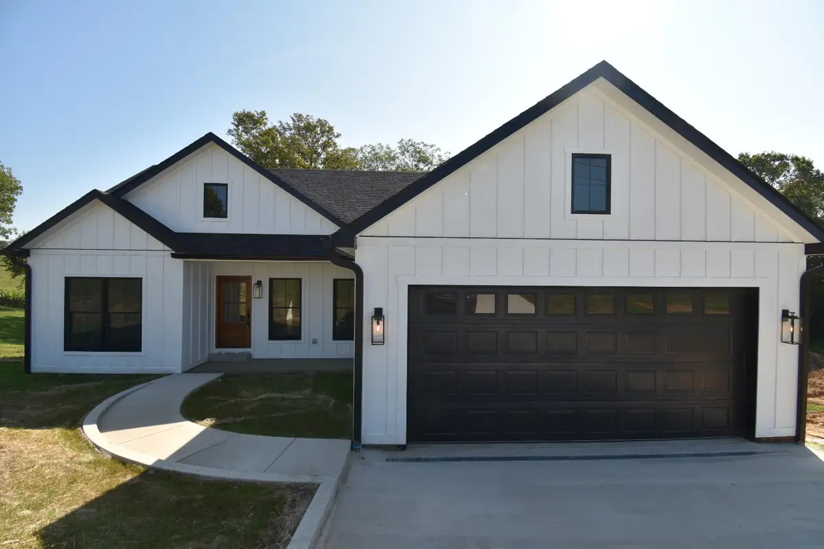 232 Griffin Avenue, Hustonville, KY 40437 - Image #1