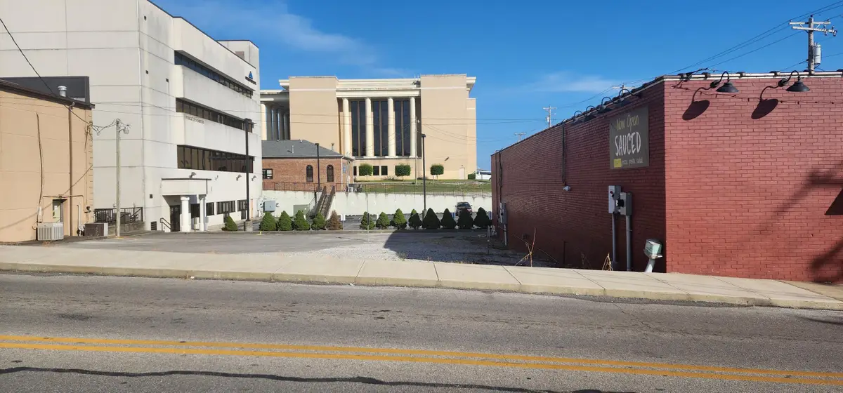 110 W Fourth Street, London, KY 40744 - Image #1