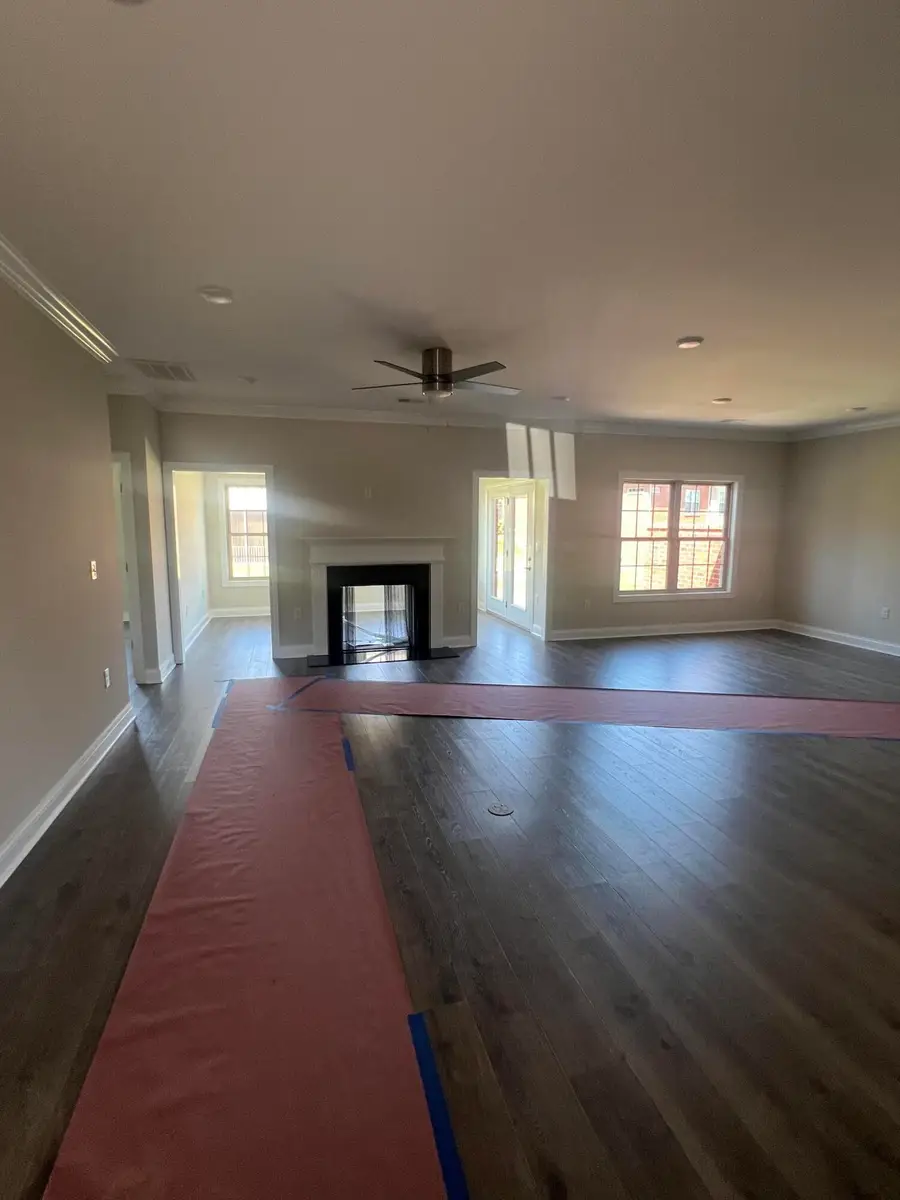 2033 Berry Hill Drive, Frankfort, KY 40601 - Image #2