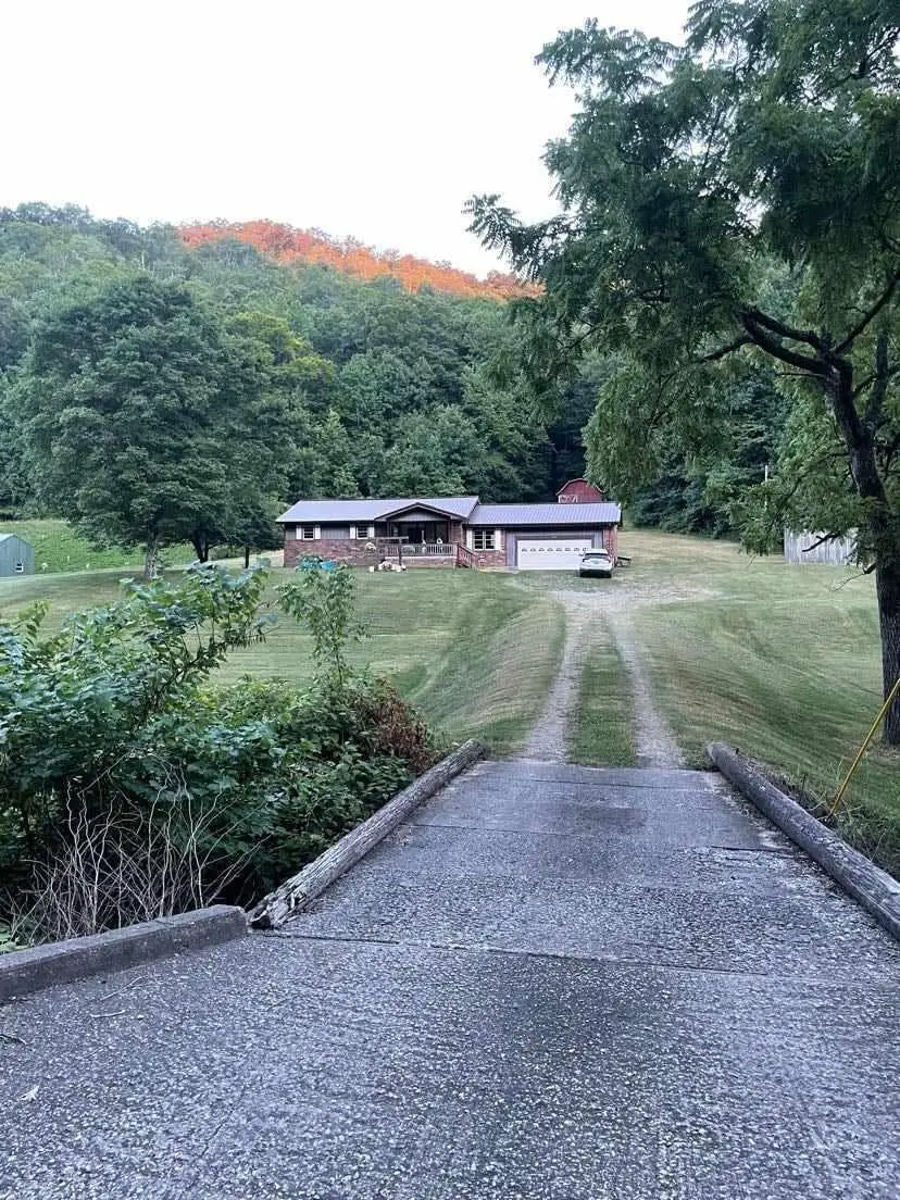 9010 S Highway 421, Manchester, KY 40962 - Image #2