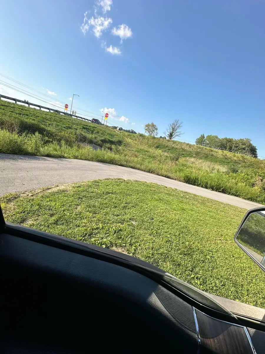 777 Old Us 25/new Bypass #1, Berea, KY 40403 - Image #2