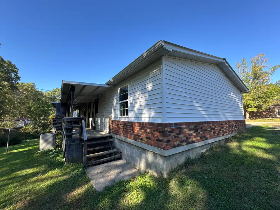 312 Brush Arbor Road, Williamsburg, KY 40769 - Image #3
