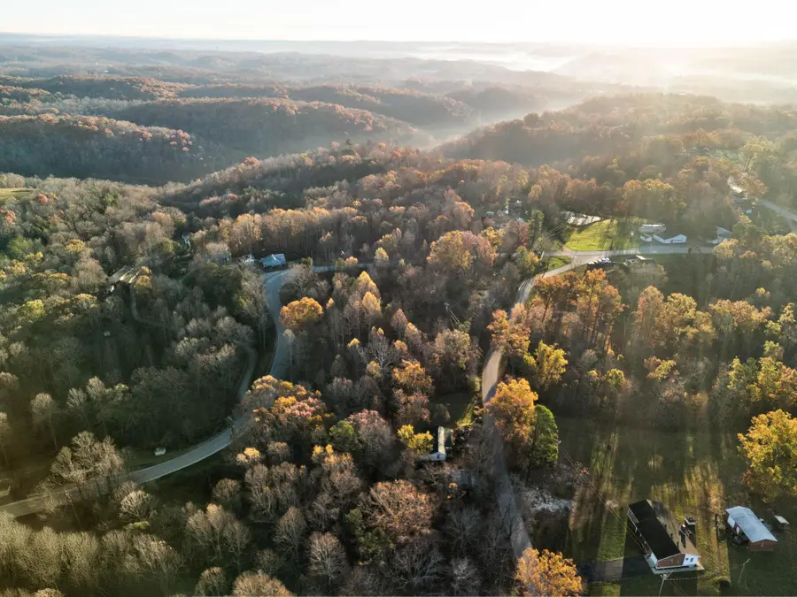 41 Belle Point Road, Beattyville, KY 41311 - Image #3