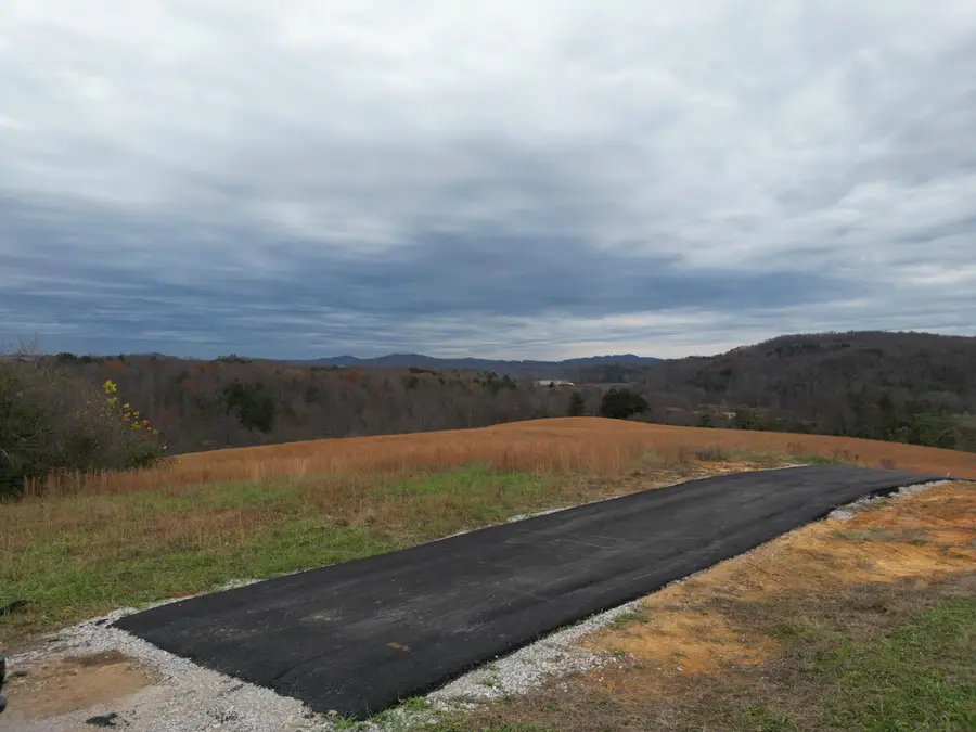 999 Meadowstone Way, Corbin, KY 40701 - Image #3