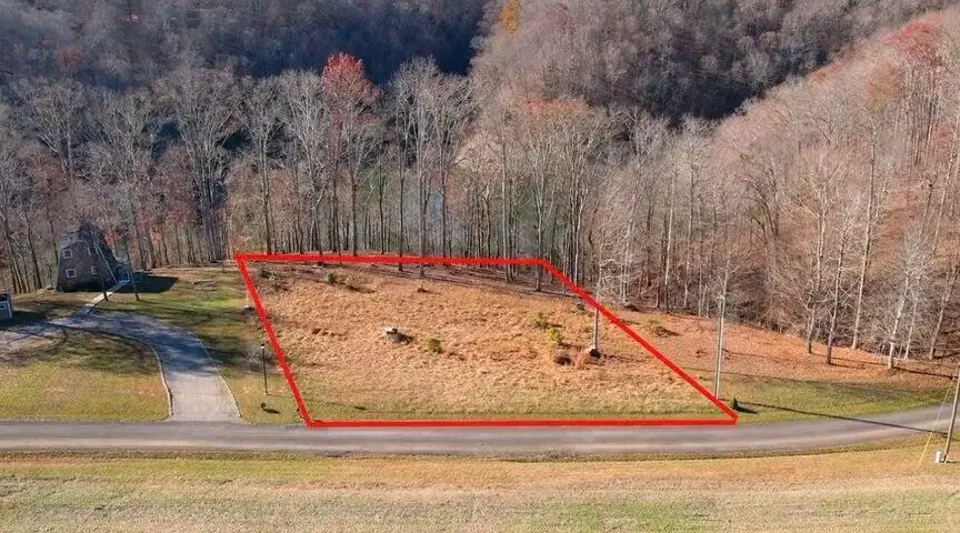 207 Cherry Loop, Jamestown, KY 42629 - #2