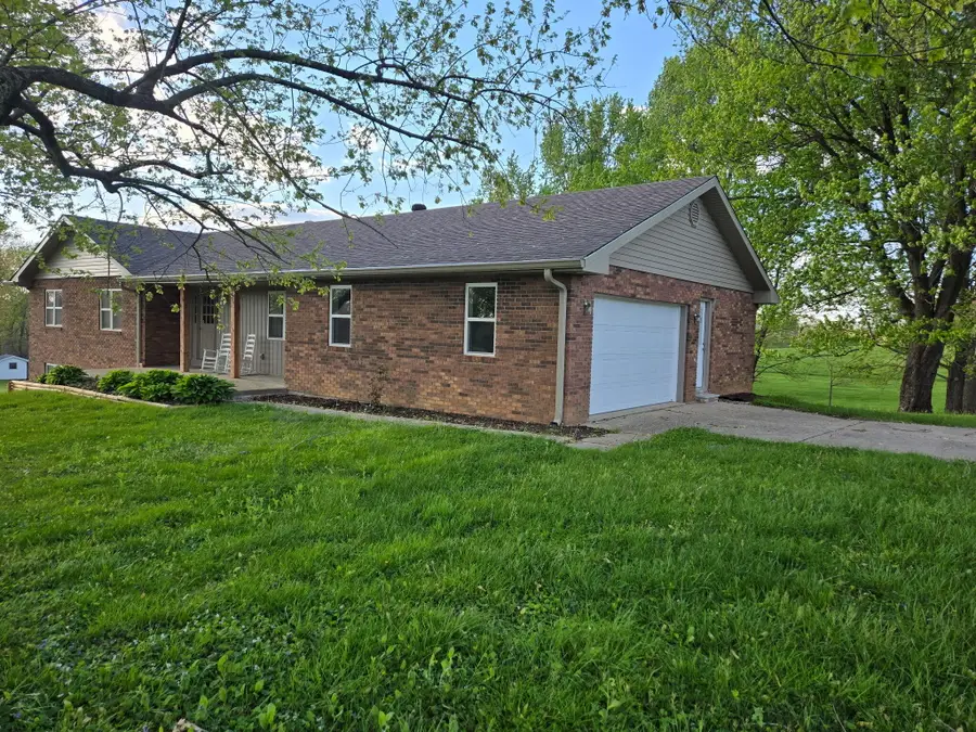 18 Ash Drive, Nancy, KY 42544 - Image #2