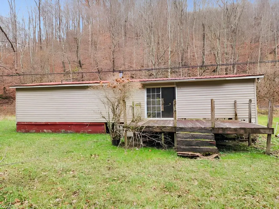 706 Stanley Fork, Varney, KY 41571 - Image #3