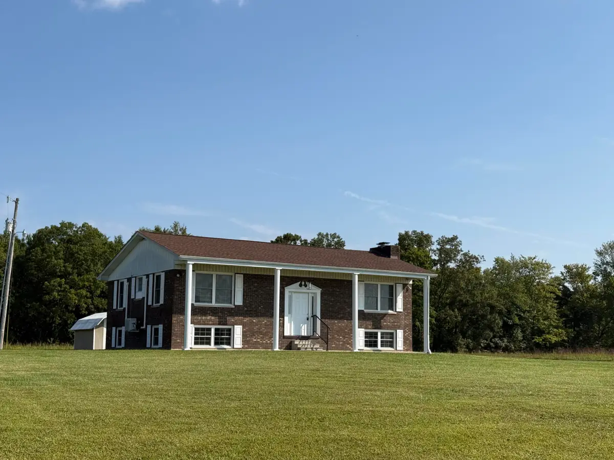 554 Old Hoppertown Road, Russell Springs, KY 42642 - #1
