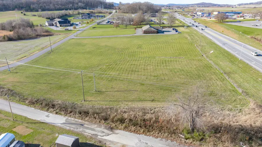 004 Rolling Hills Boulevard, Monticello, KY 42633 - Image #2