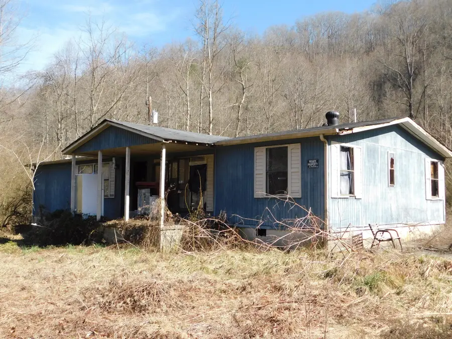 7293 W Hwy 72, Harlan, KY 40831 - Image #2