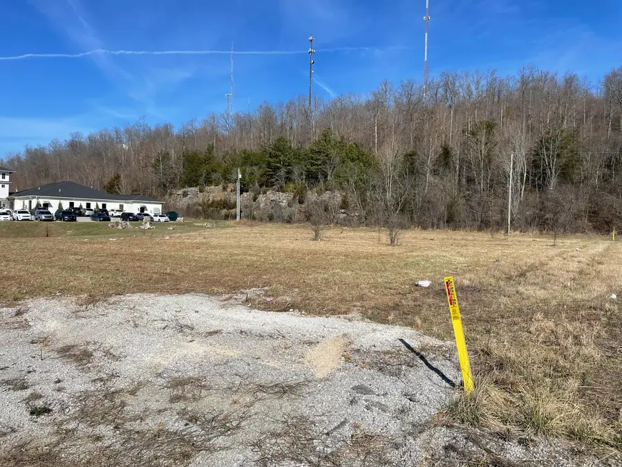 155 E East Ridge Lane, Somerset, KY 42503 - Image #2