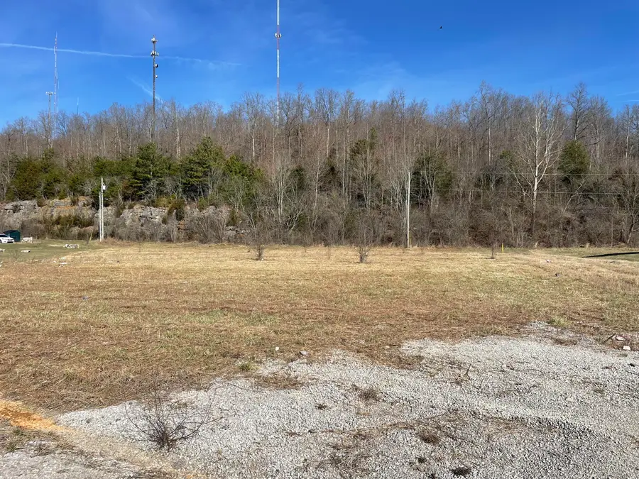 155 E East Ridge Lane, Somerset, KY 42503 - Image #3