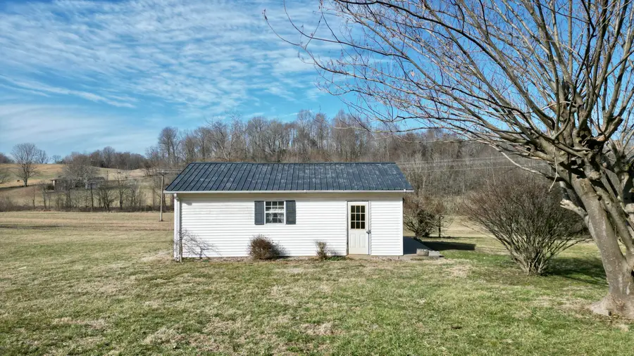 190 Cane Valley Mill Road, Columbia, KY 42728 - Image #3